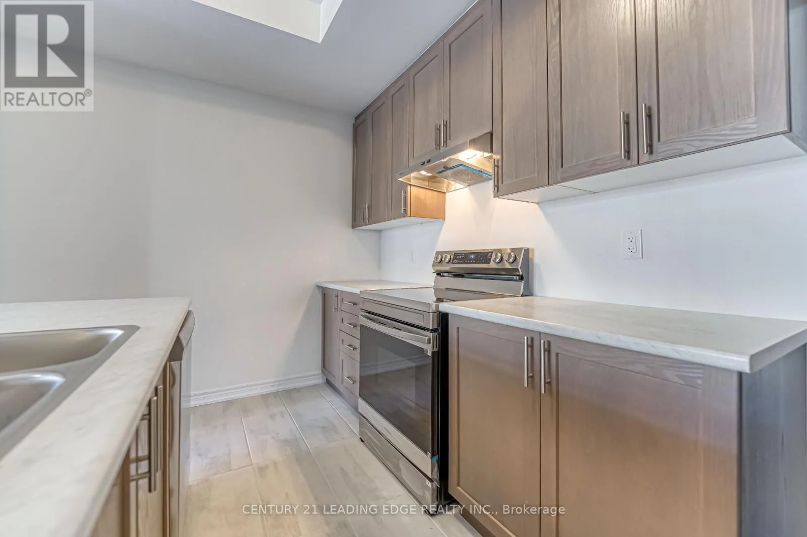 1112 LOCKIE DRIVE