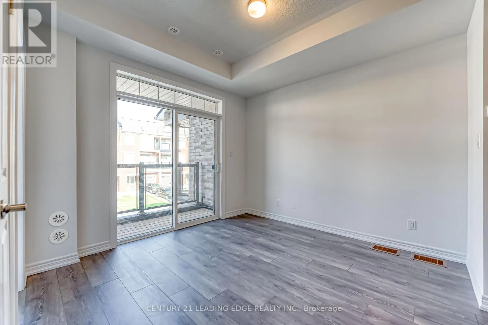 1112 LOCKIE DRIVE