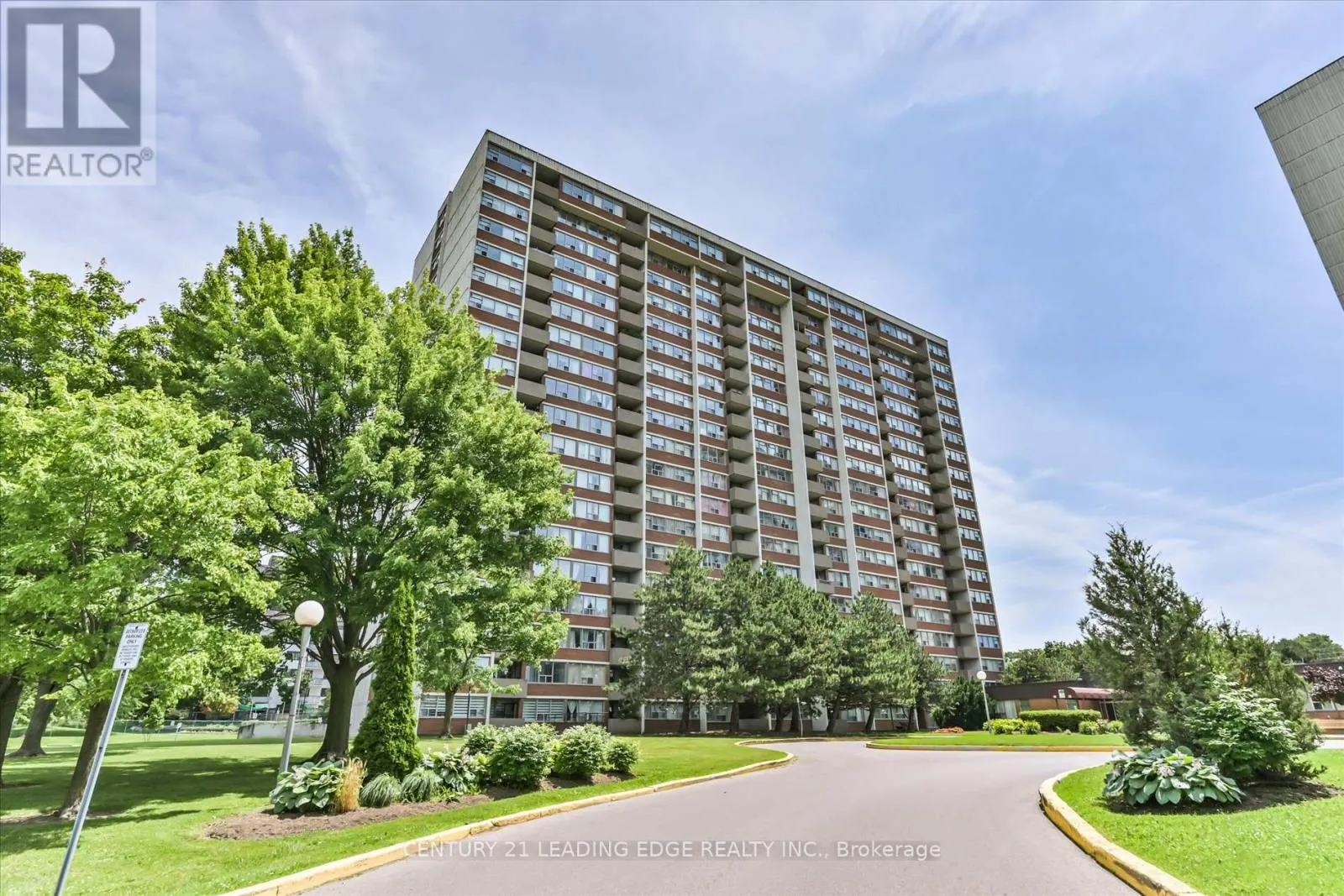 503 - 45 SILVER SPRINGS BOULEVARD