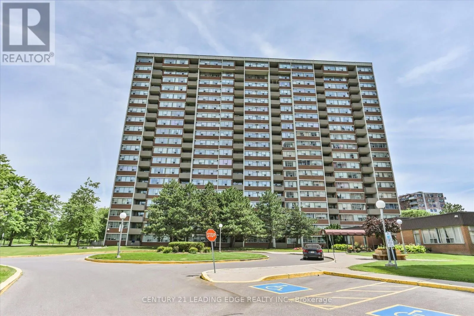 503 - 45 SILVER SPRINGS BOULEVARD