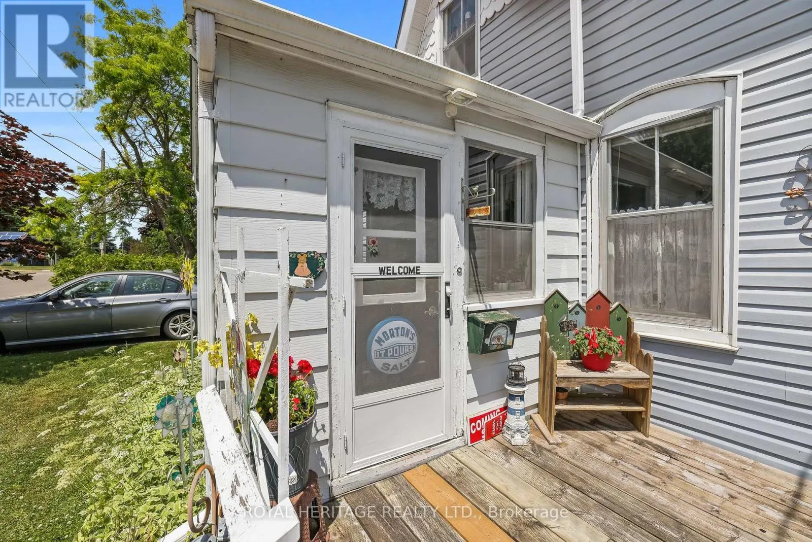 115 ELGIN STREET