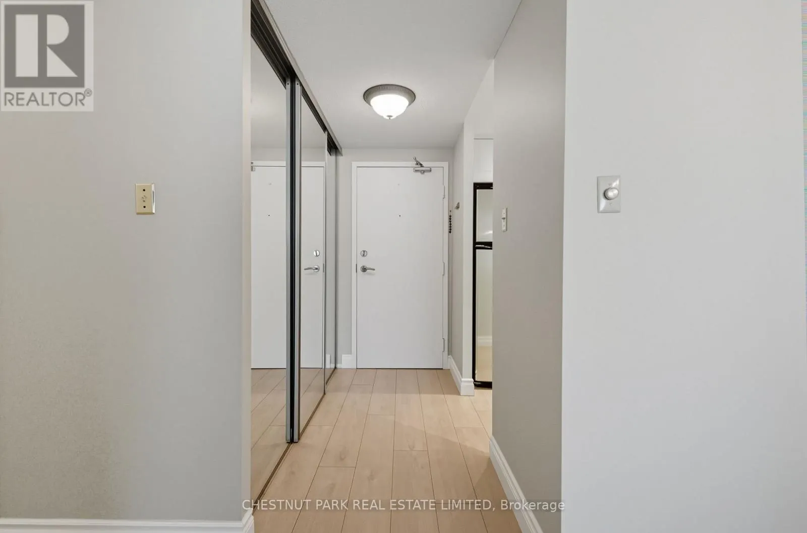 911 - 20 DEAN PARK ROAD