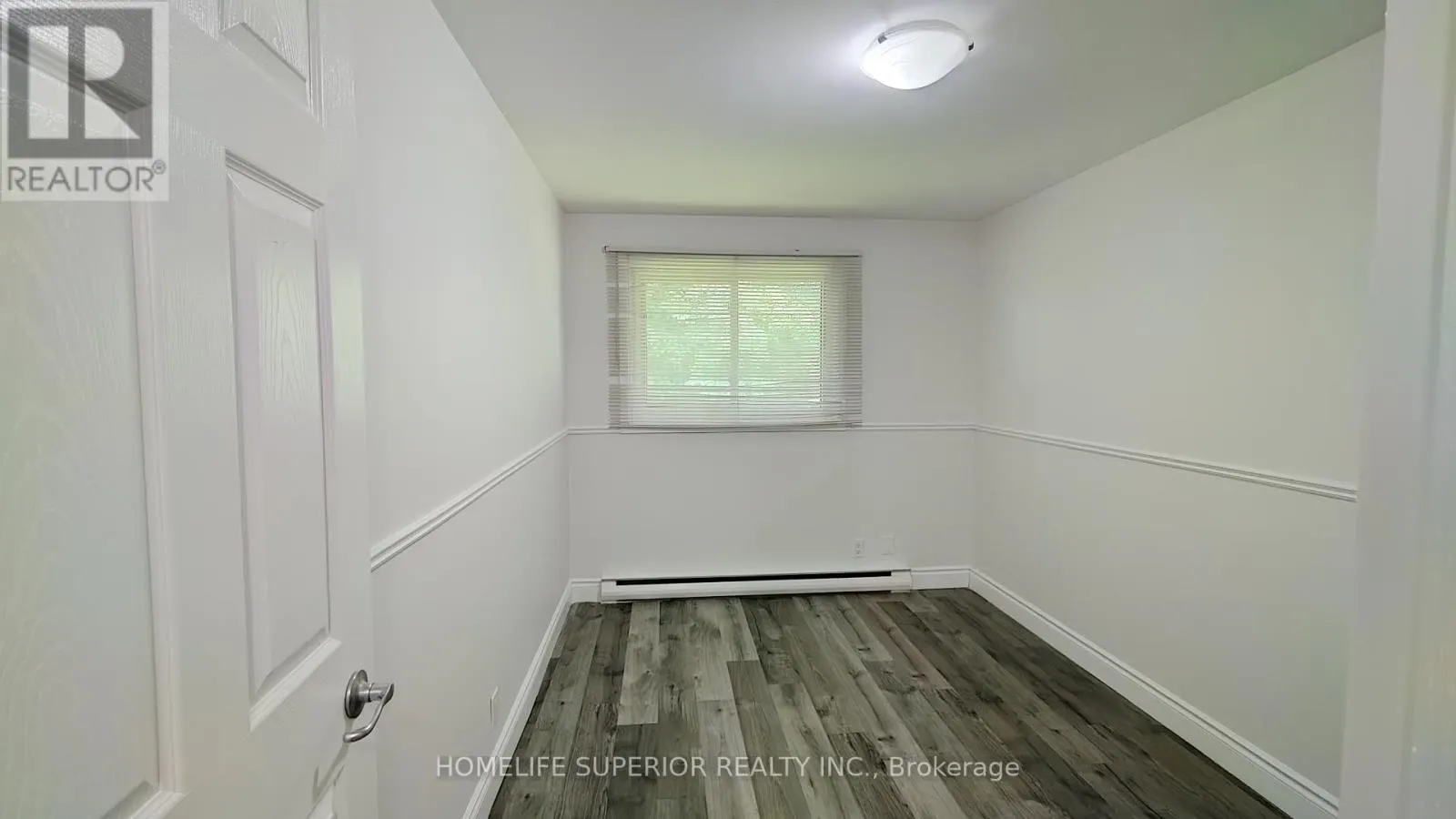 LOWER - 292 BRIGHTON COURT, #Lower
