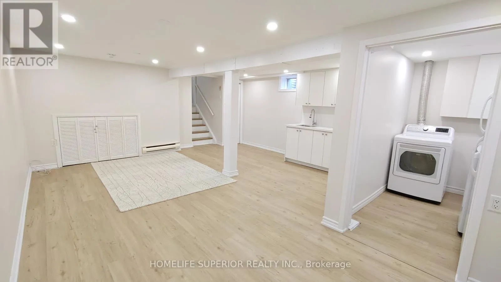 LOWER - 292 BRIGHTON COURT, #Lower
