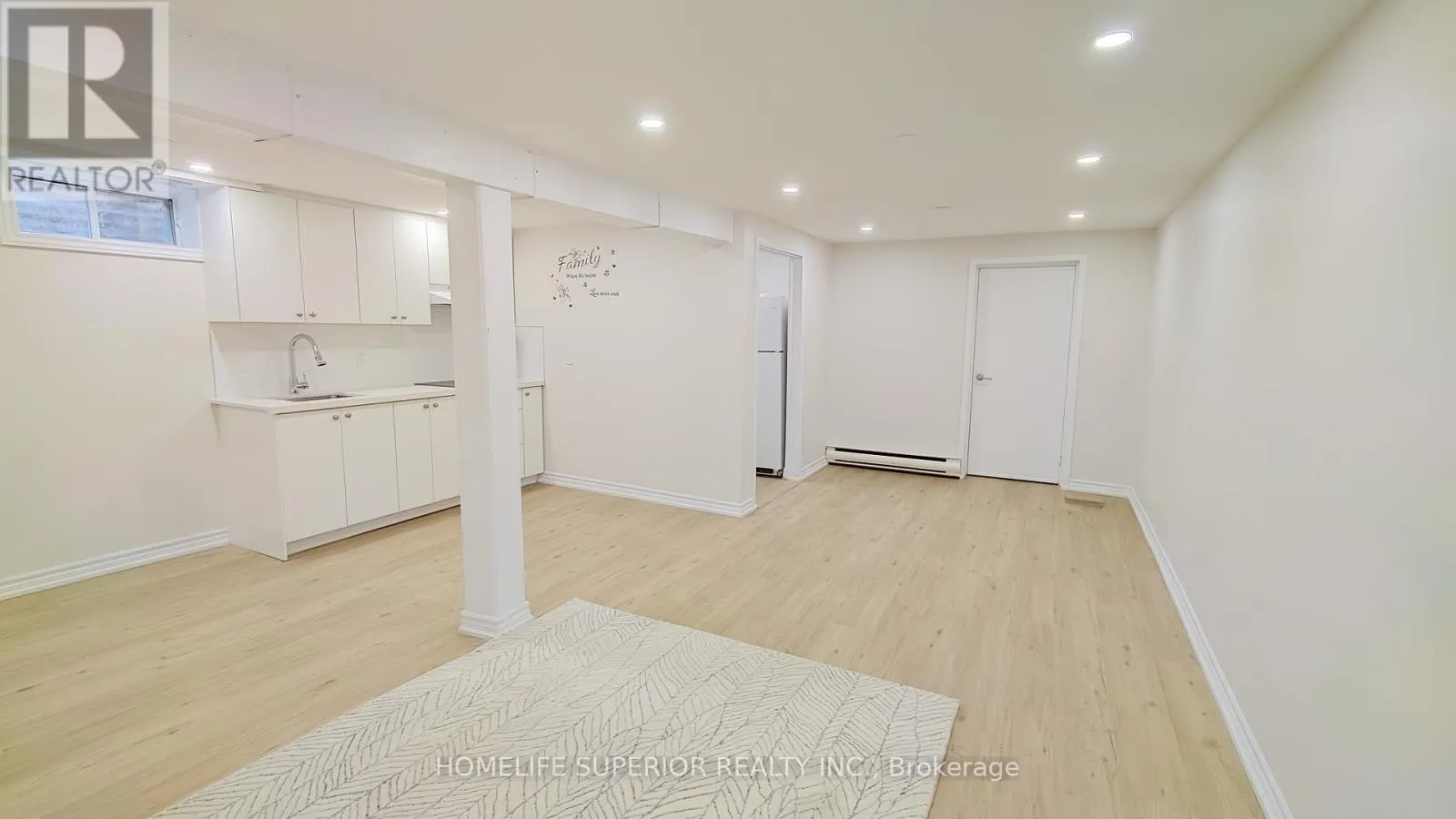 LOWER - 292 BRIGHTON COURT, #Lower