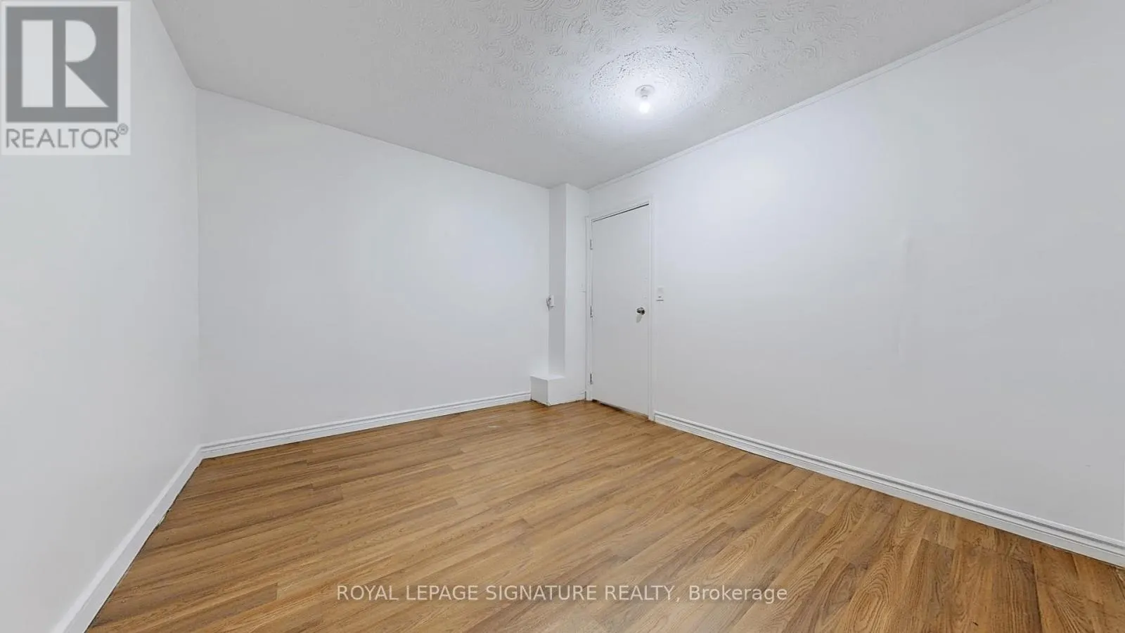 1130 WOODBINE AVENUE