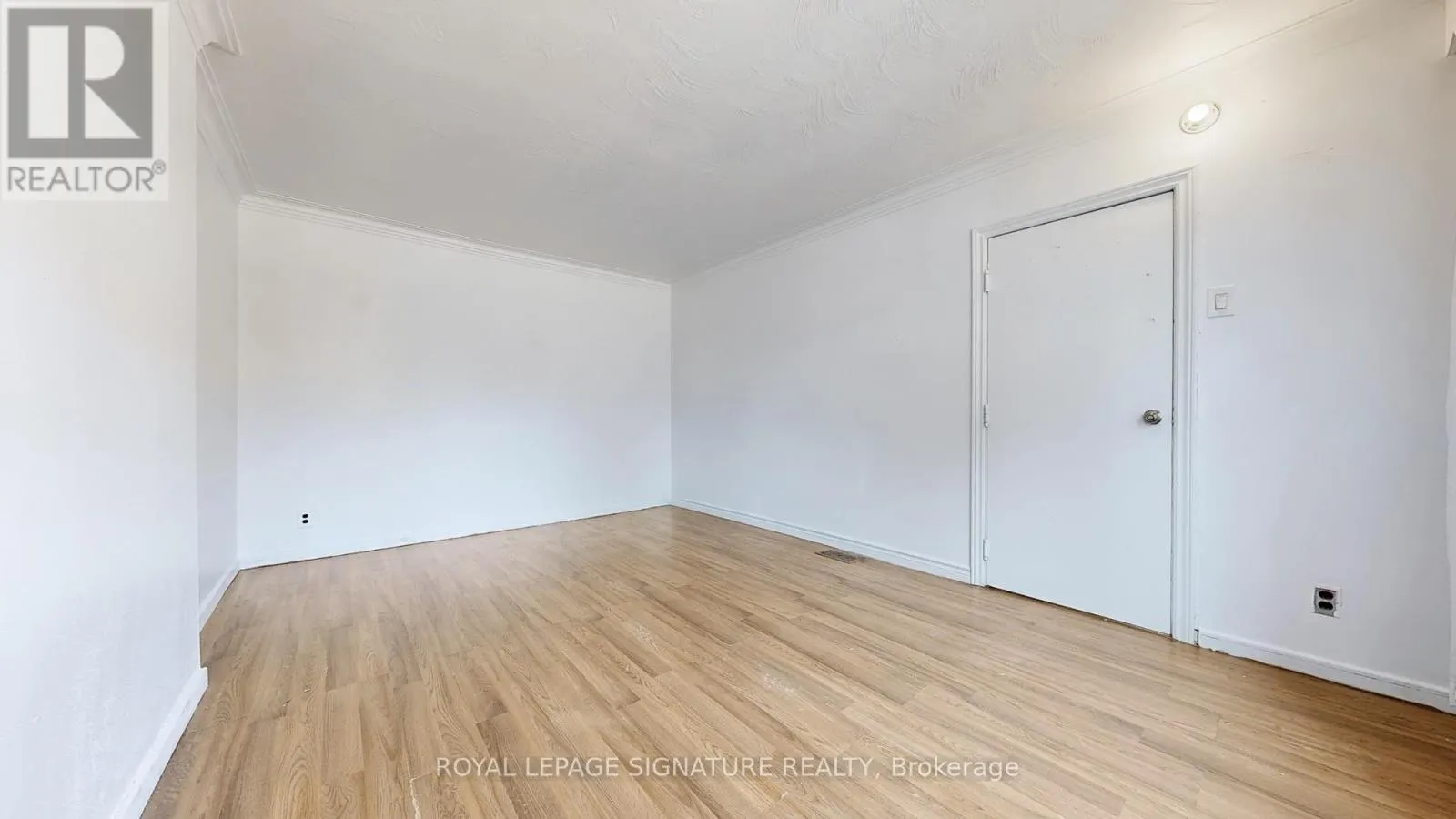 1130 WOODBINE AVENUE