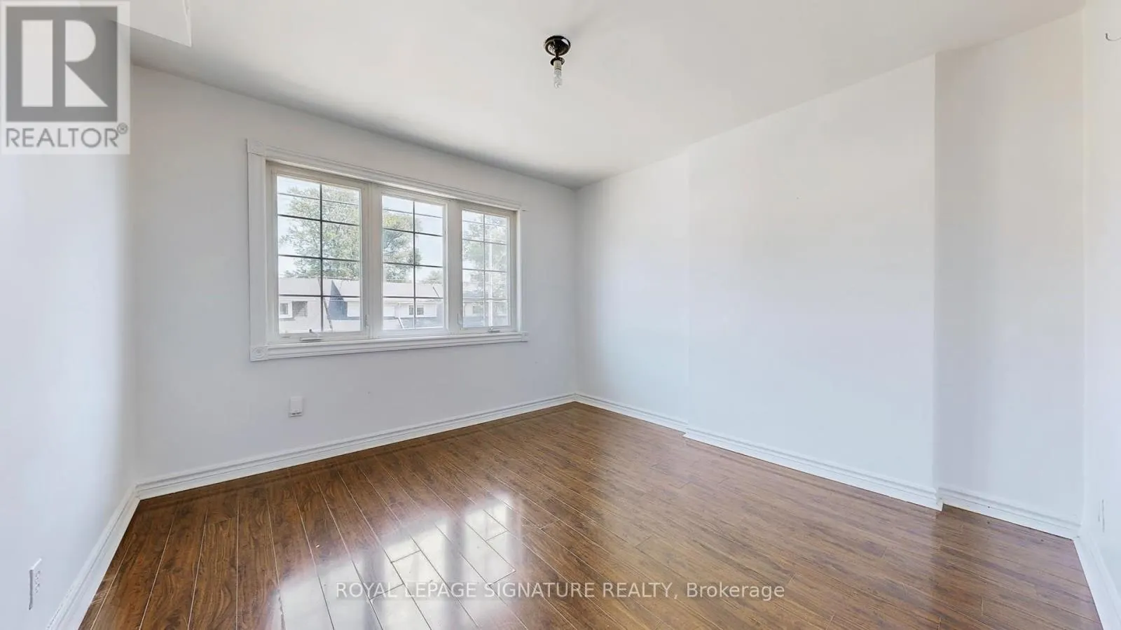 1130 WOODBINE AVENUE