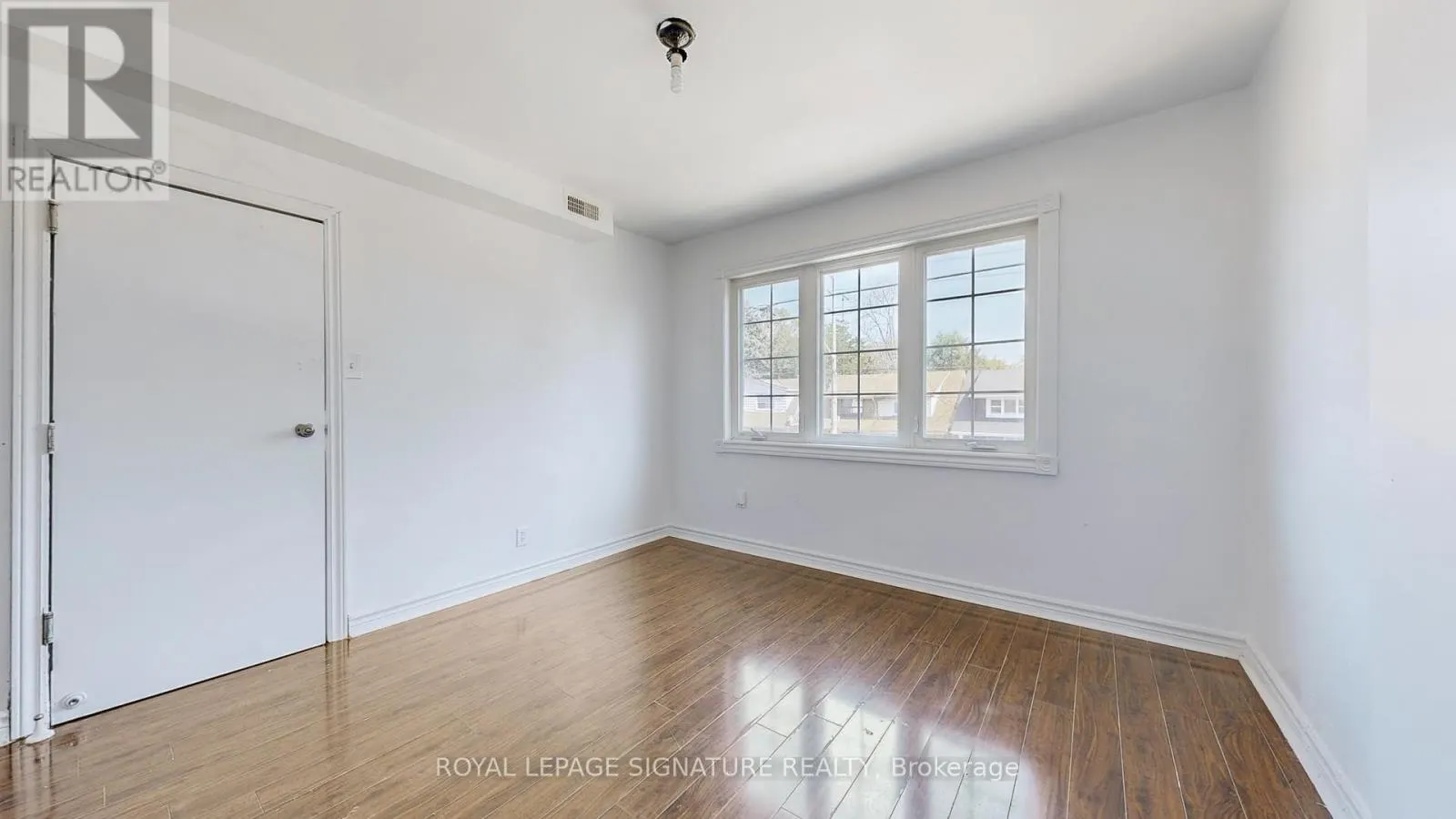 1130 WOODBINE AVENUE