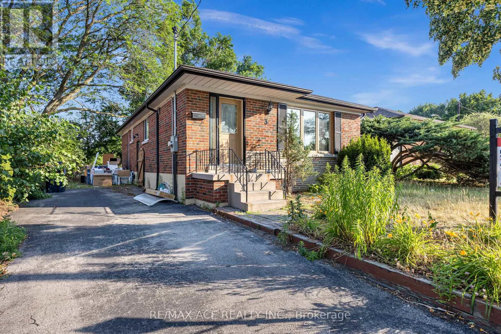 3 HOGAN DRIVE