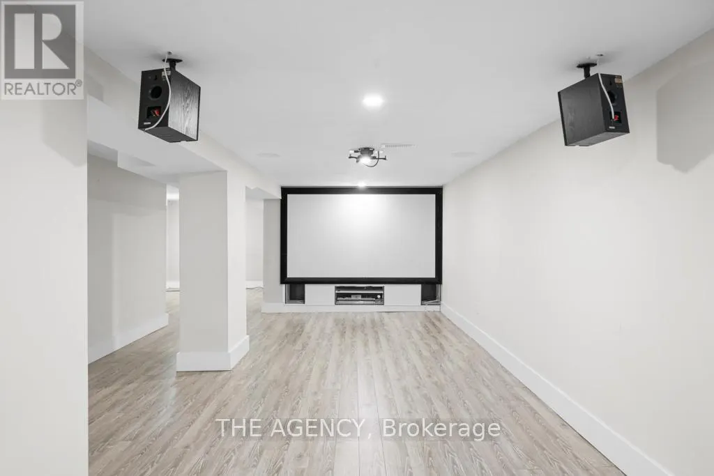 26 GATWICK AVENUE