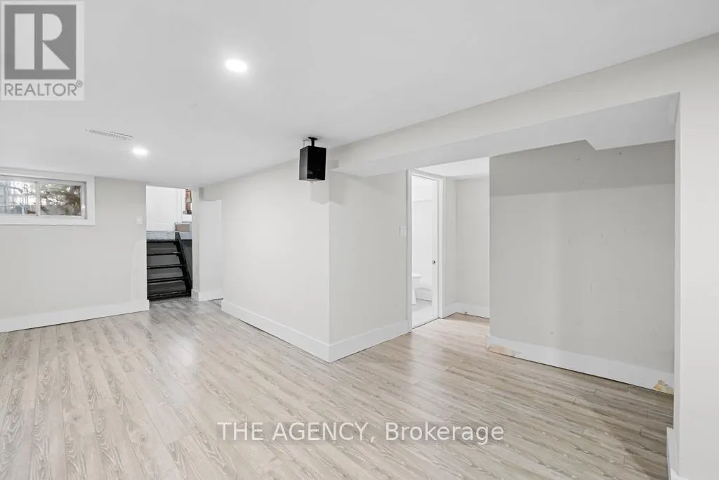 26 GATWICK AVENUE