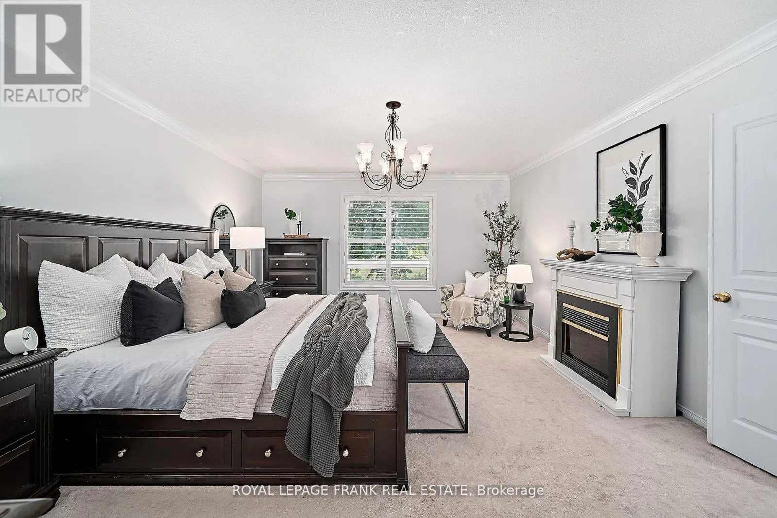 54 GARTSHORE DRIVE