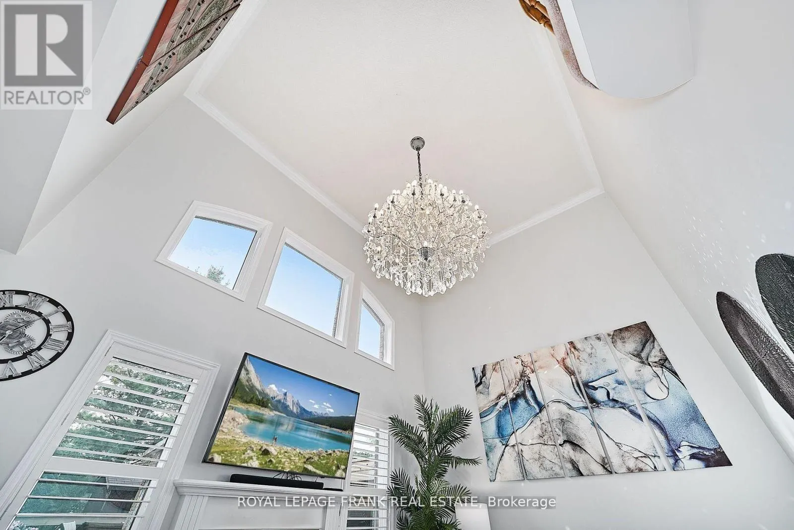 54 GARTSHORE DRIVE