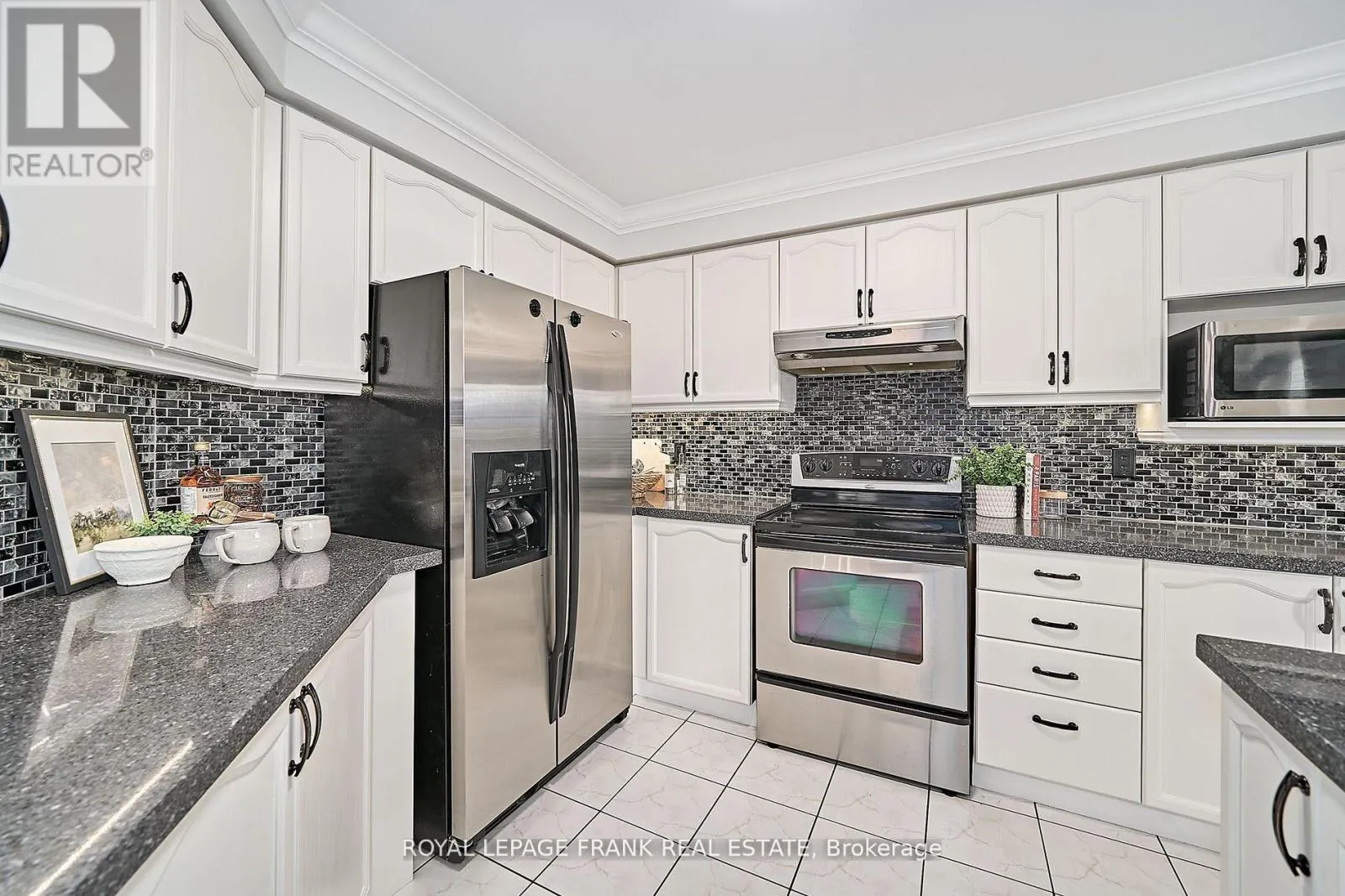 54 GARTSHORE DRIVE