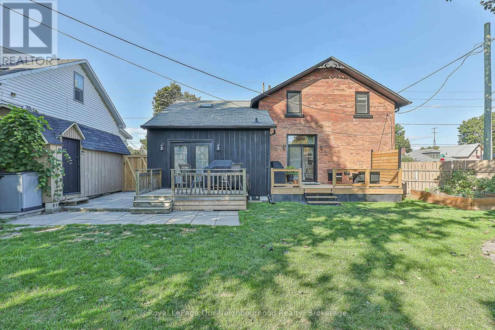 12 BROWN STREET