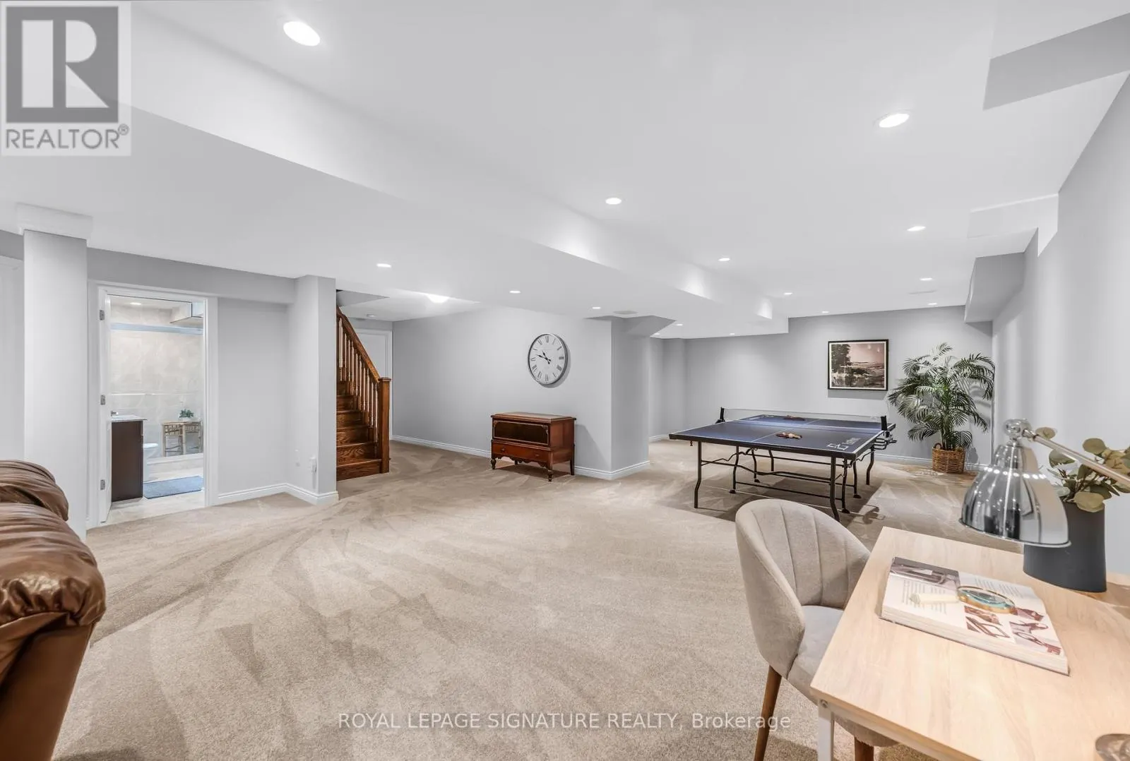 55 MONTANA CRESCENT