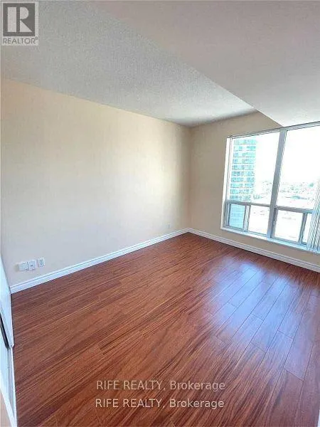 2202 - 1 LEE CENTRE DRIVE