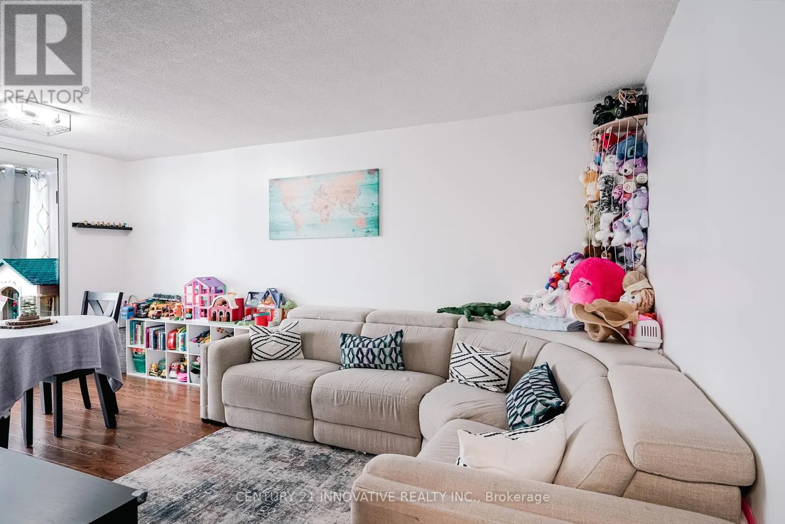 1808 - 330 MCCOWAN ROAD