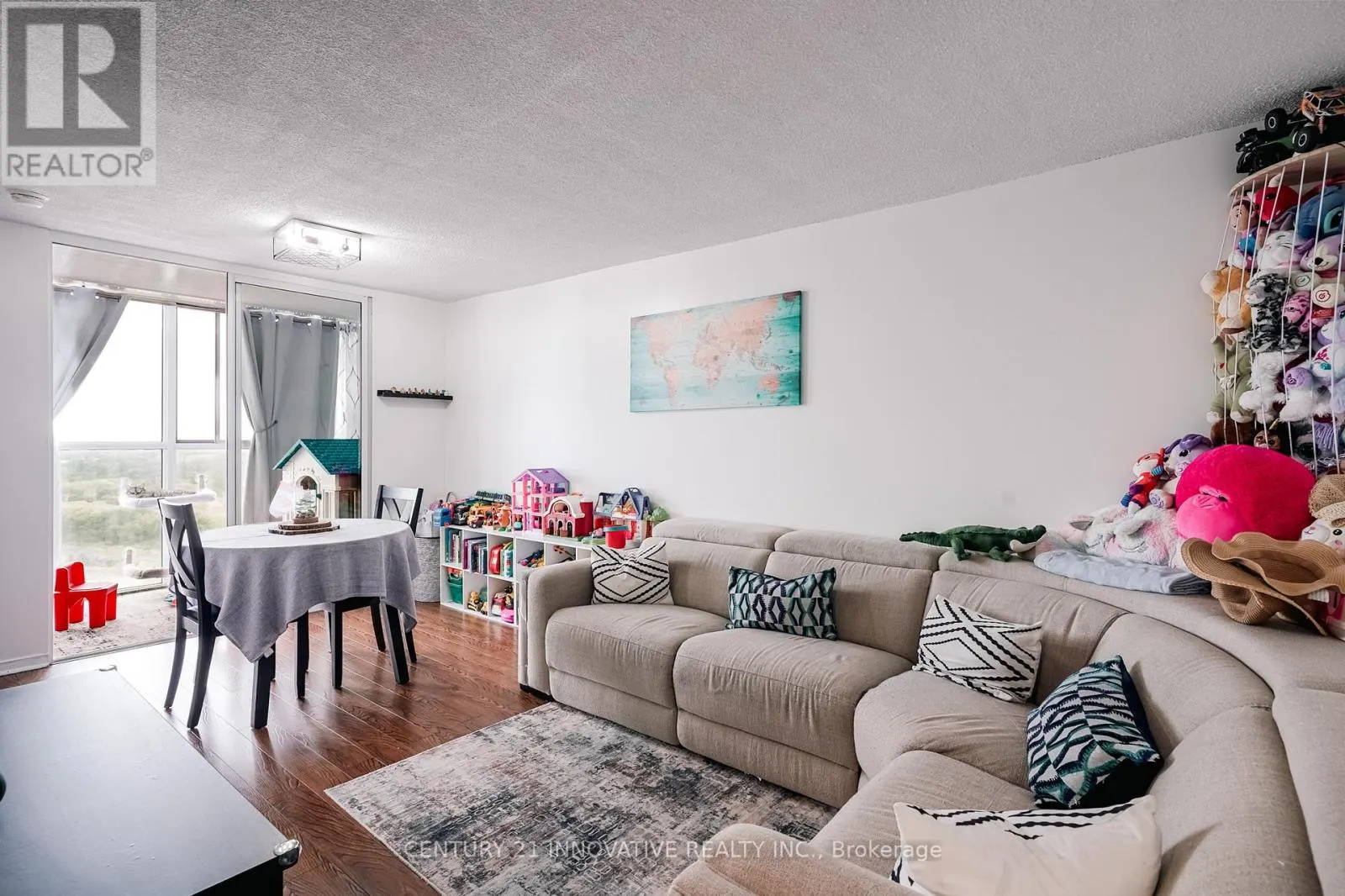 1808 - 330 MCCOWAN ROAD