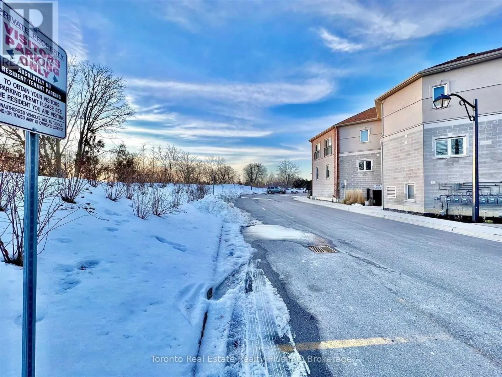 3 - 1060 ST. HILDAS WAY