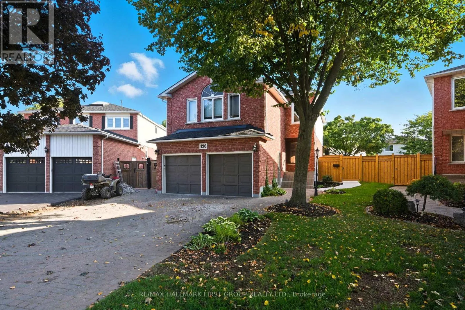 126 BUYSON CRESCENT