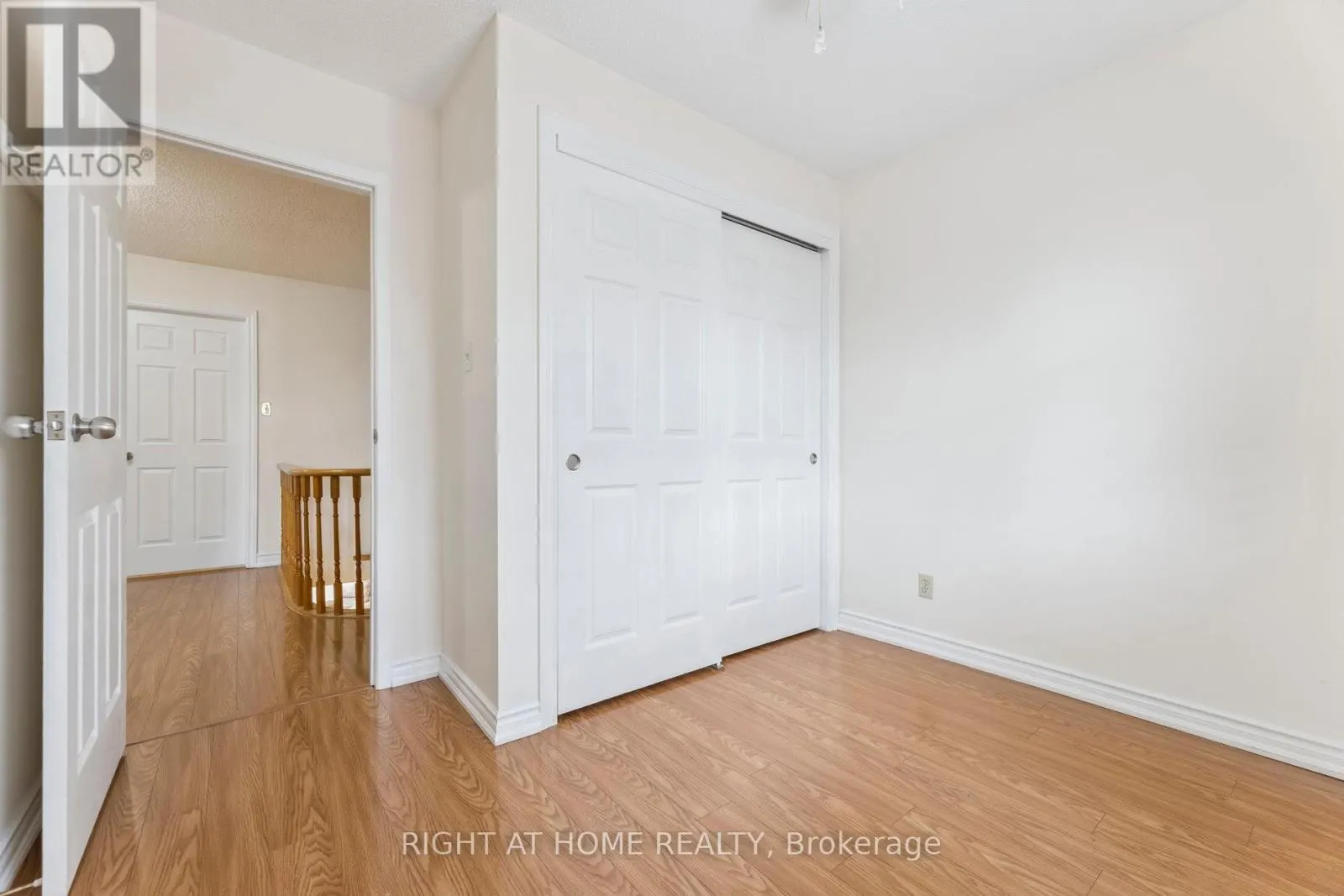 1518 WOODRUFF CRESCENT