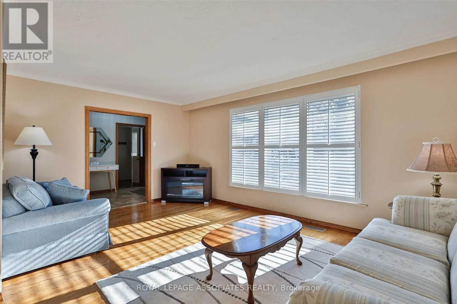 166 LYNNBROOK DRIVE