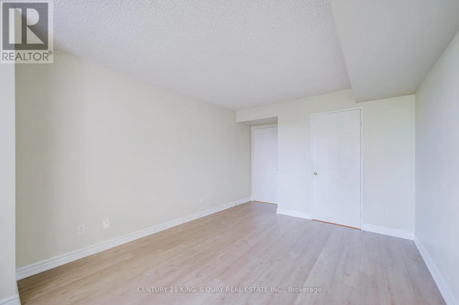 212 - 480 MCLEVIN AVENUE