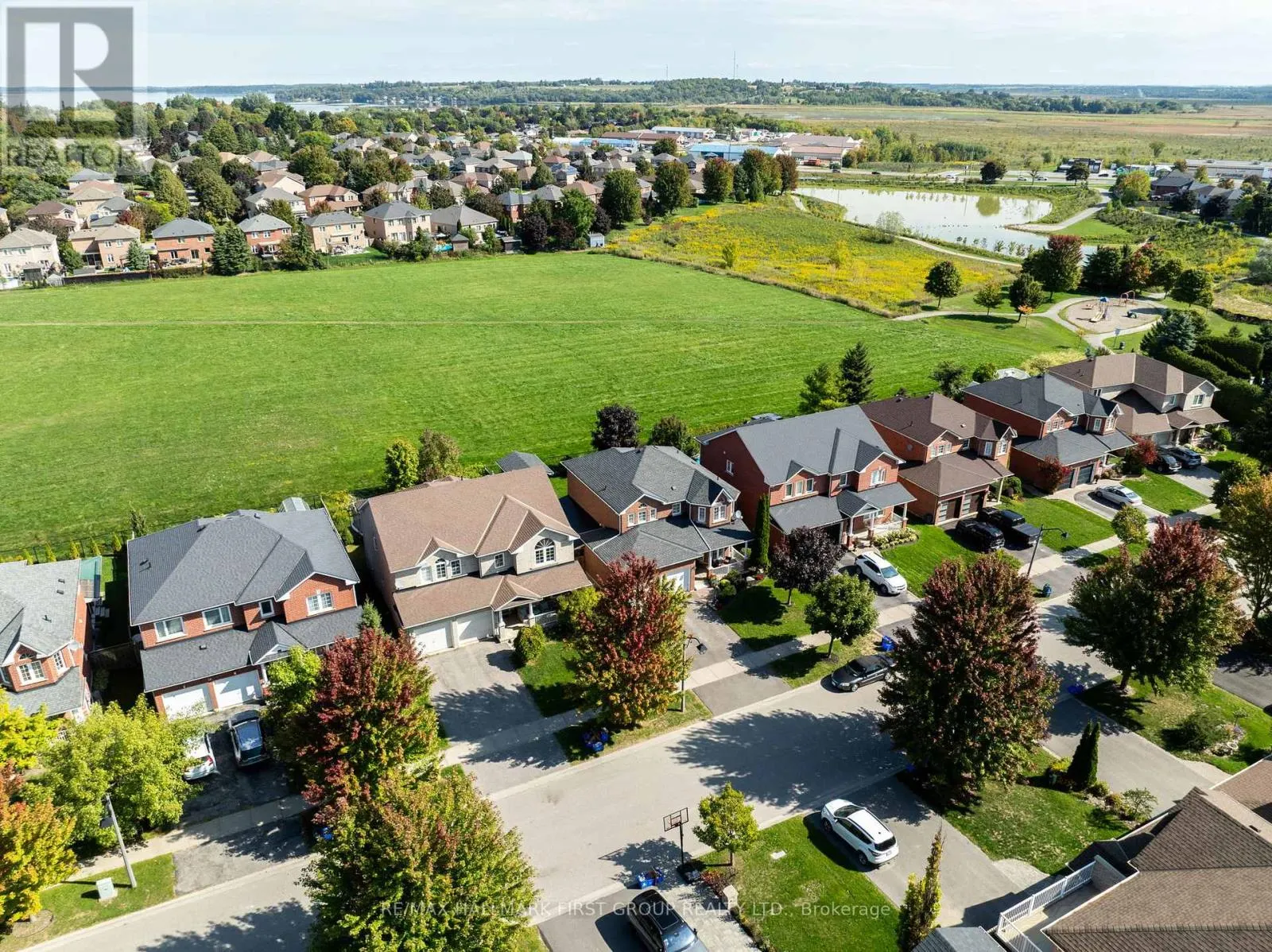 27 ROBIN TRAIL