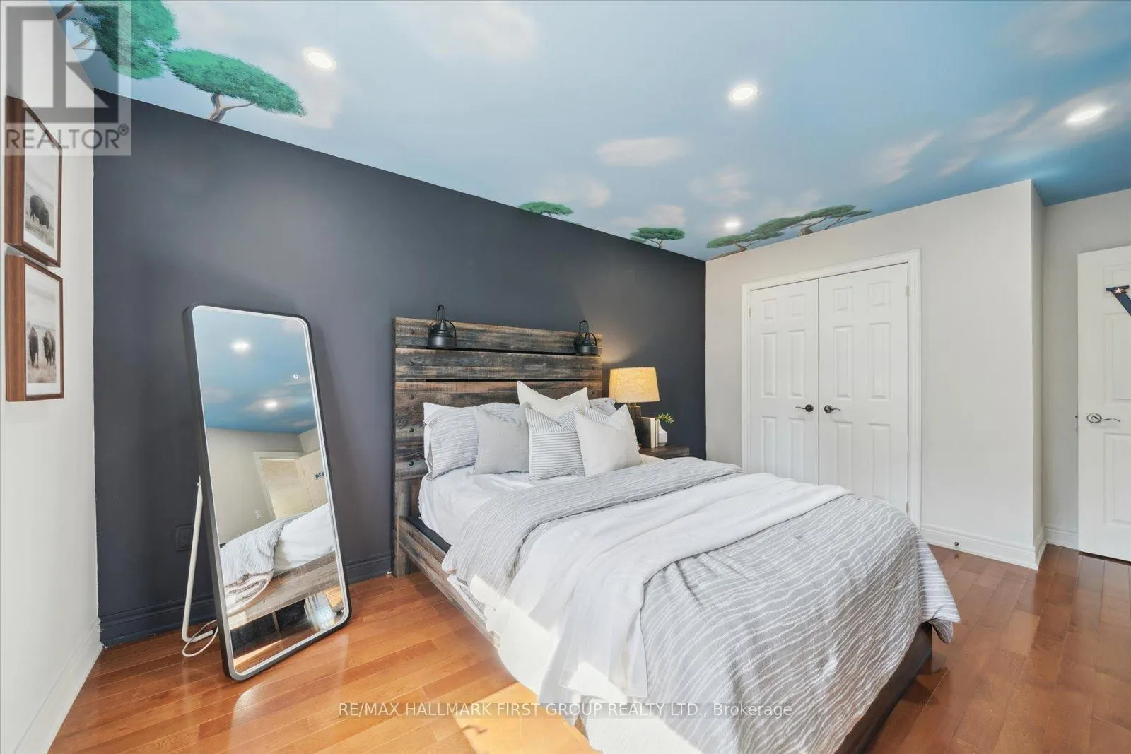 60 BRENDA CRESCENT