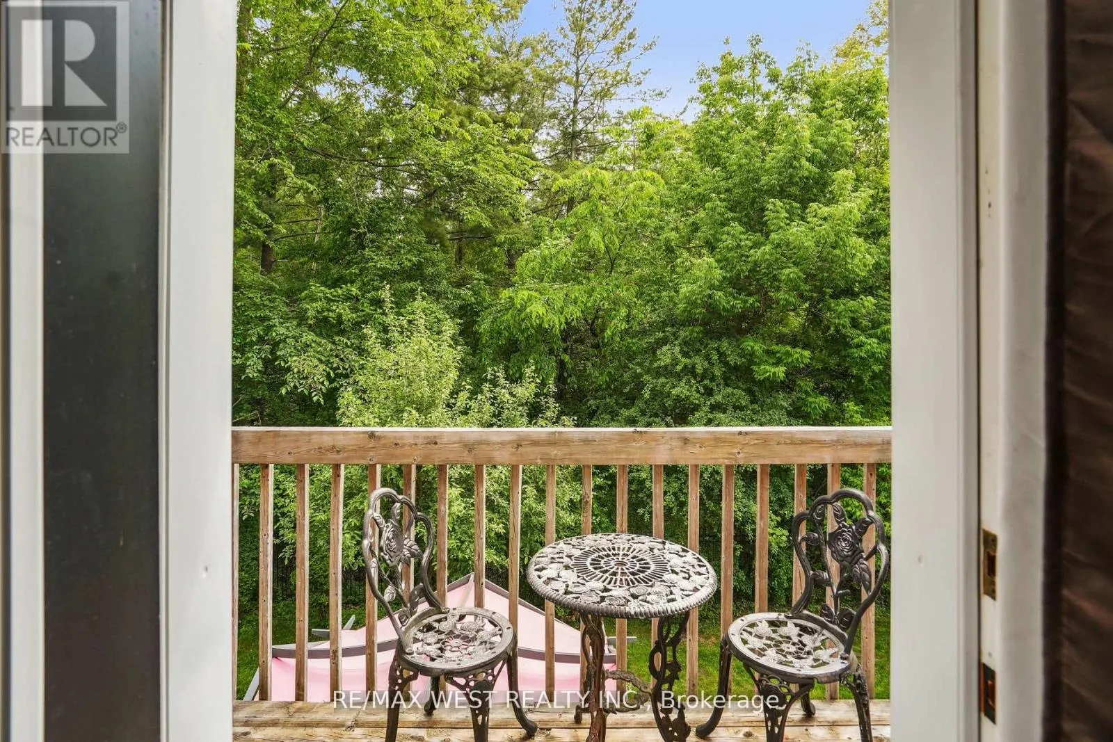 81 WOODVIEW DRIVE