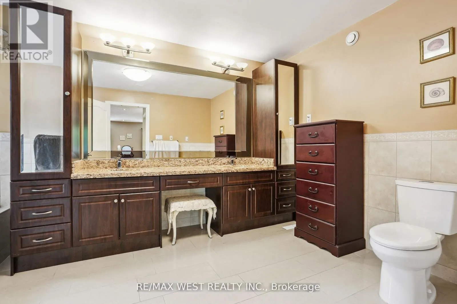 81 WOODVIEW DRIVE