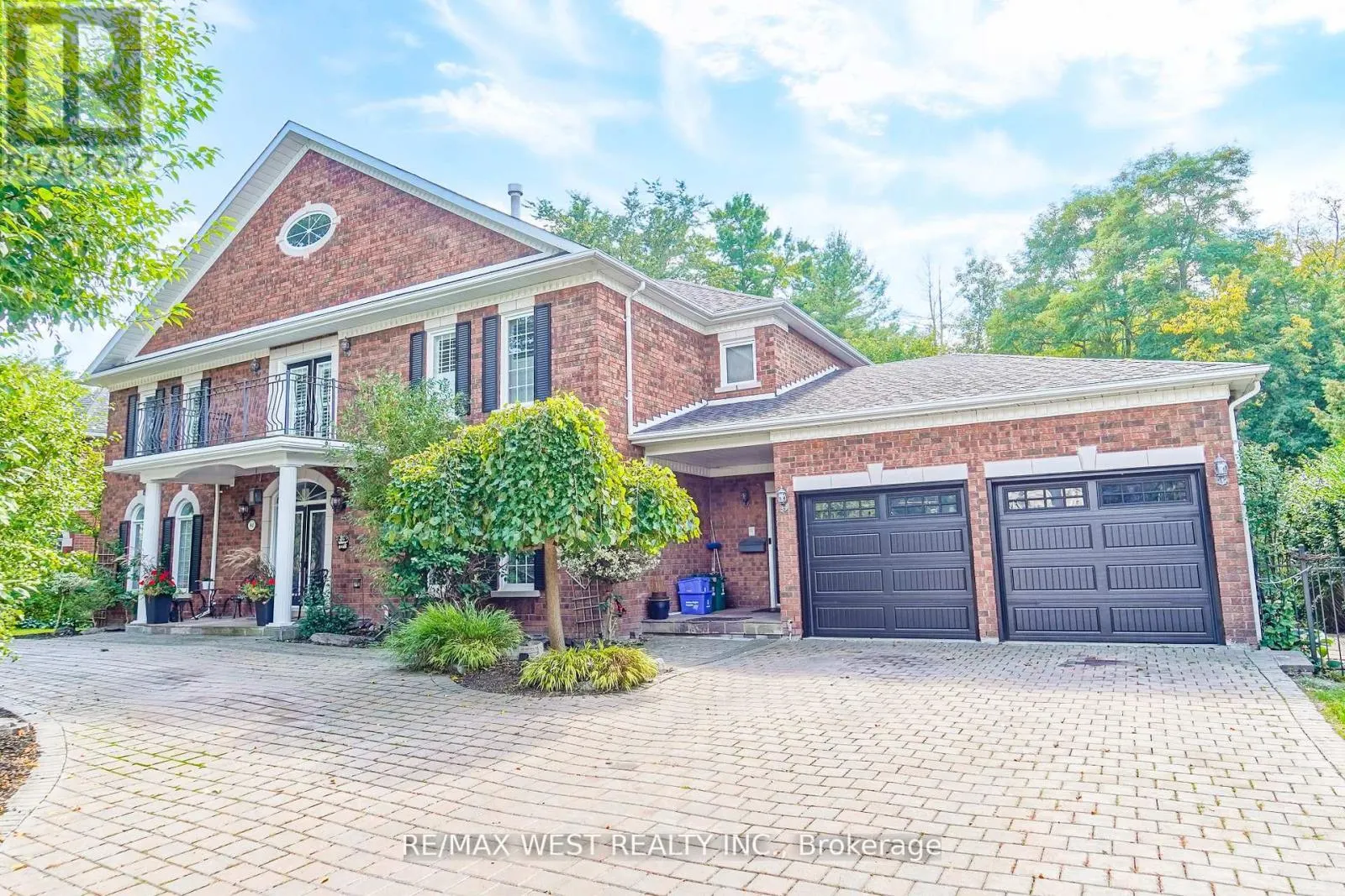 81 WOODVIEW DRIVE