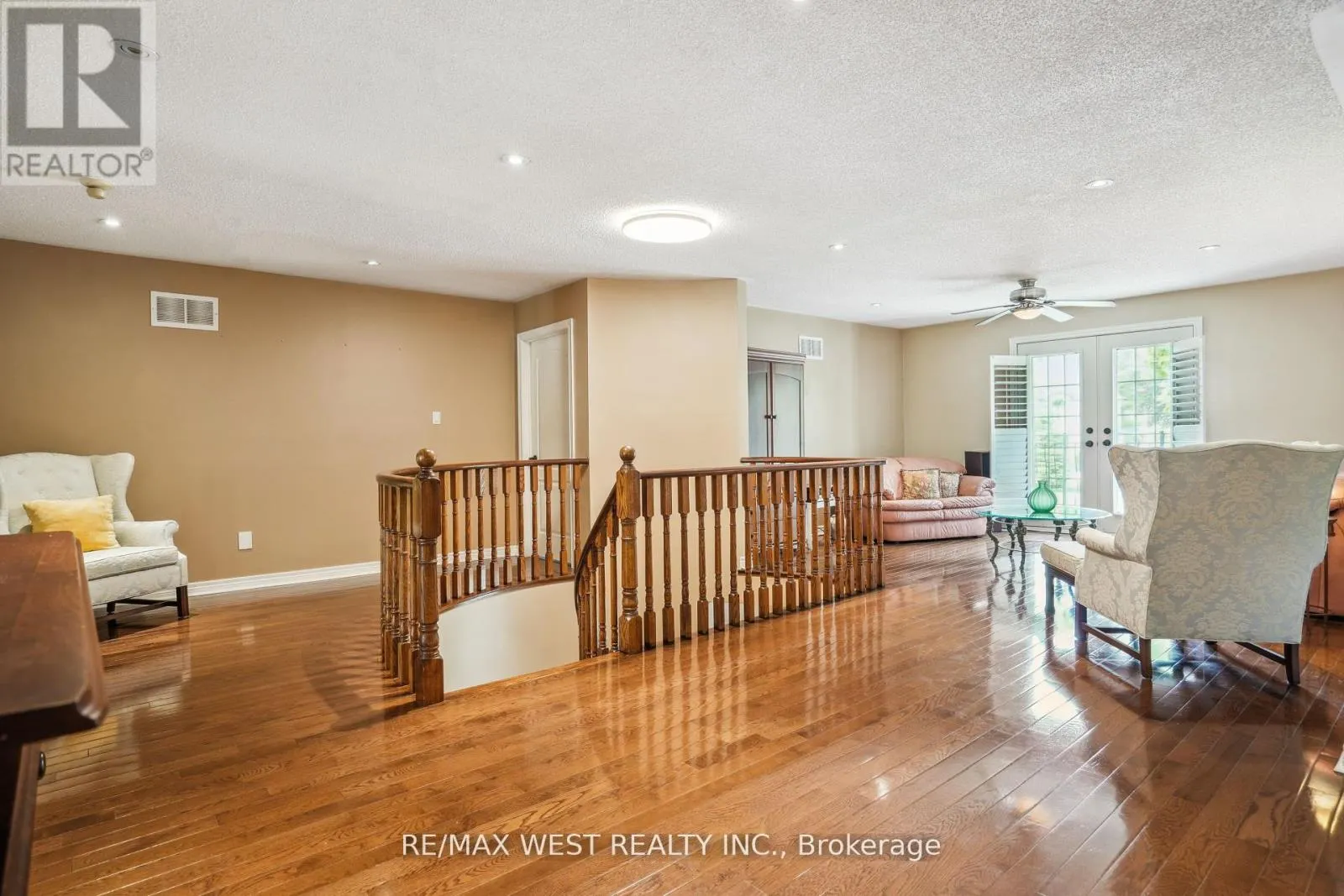 81 WOODVIEW DRIVE