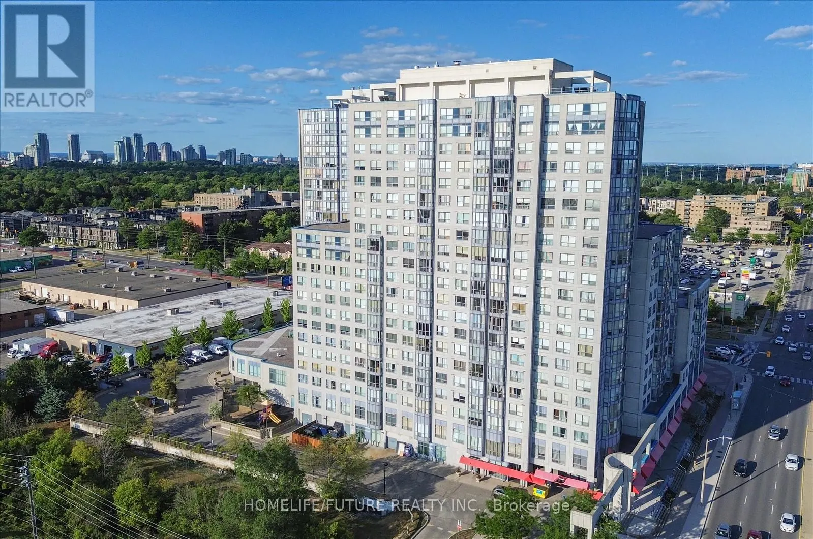 410 - 2550 LAWRENCE AVENUE E