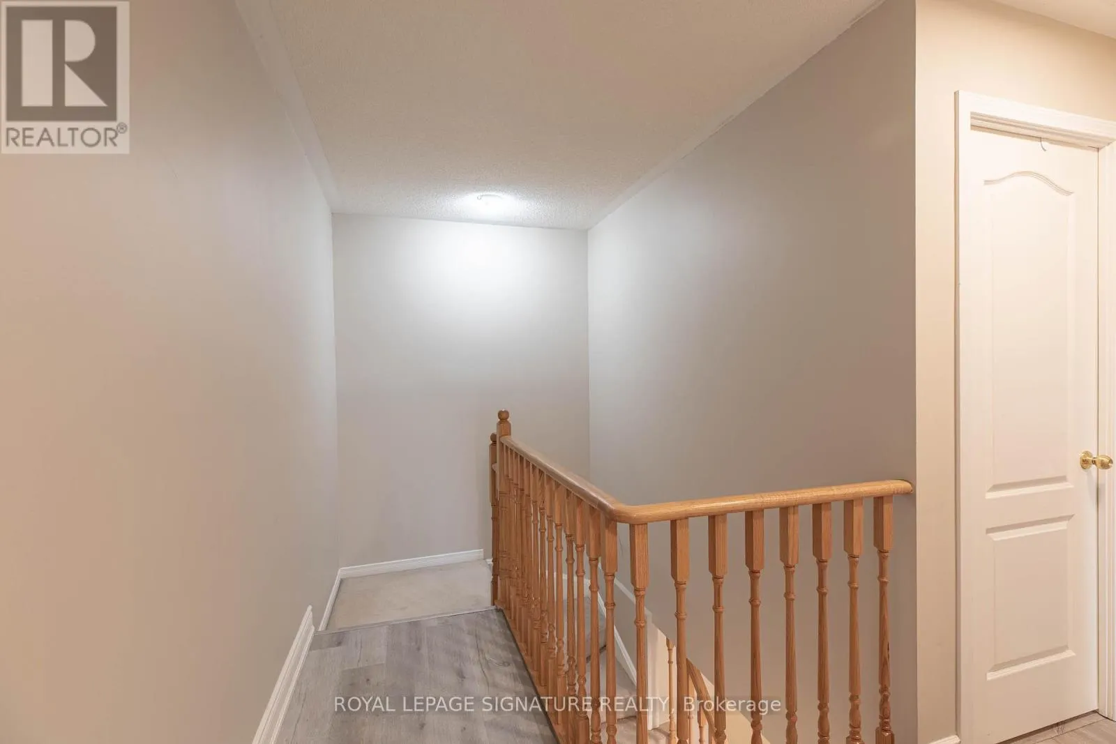 309 - 45 STRANGFORD LANE