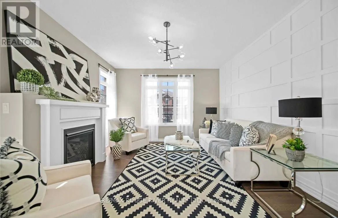 27 CROMBIE STREET