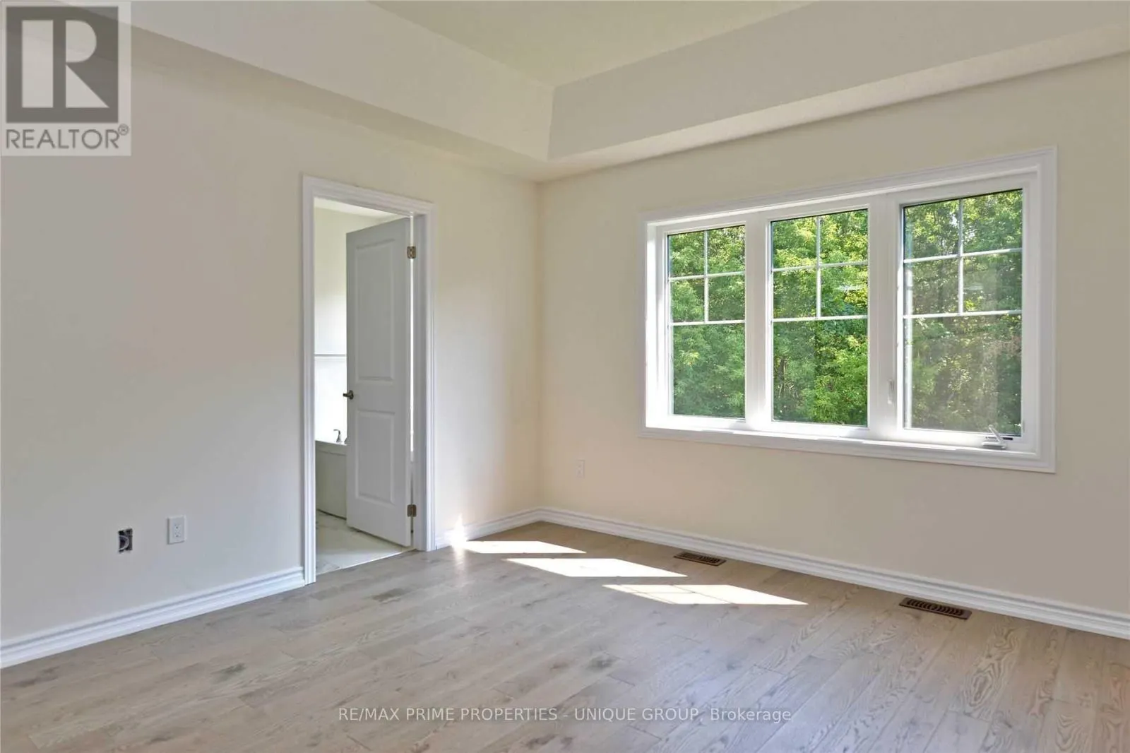 25 SWORDFISH DRIVE