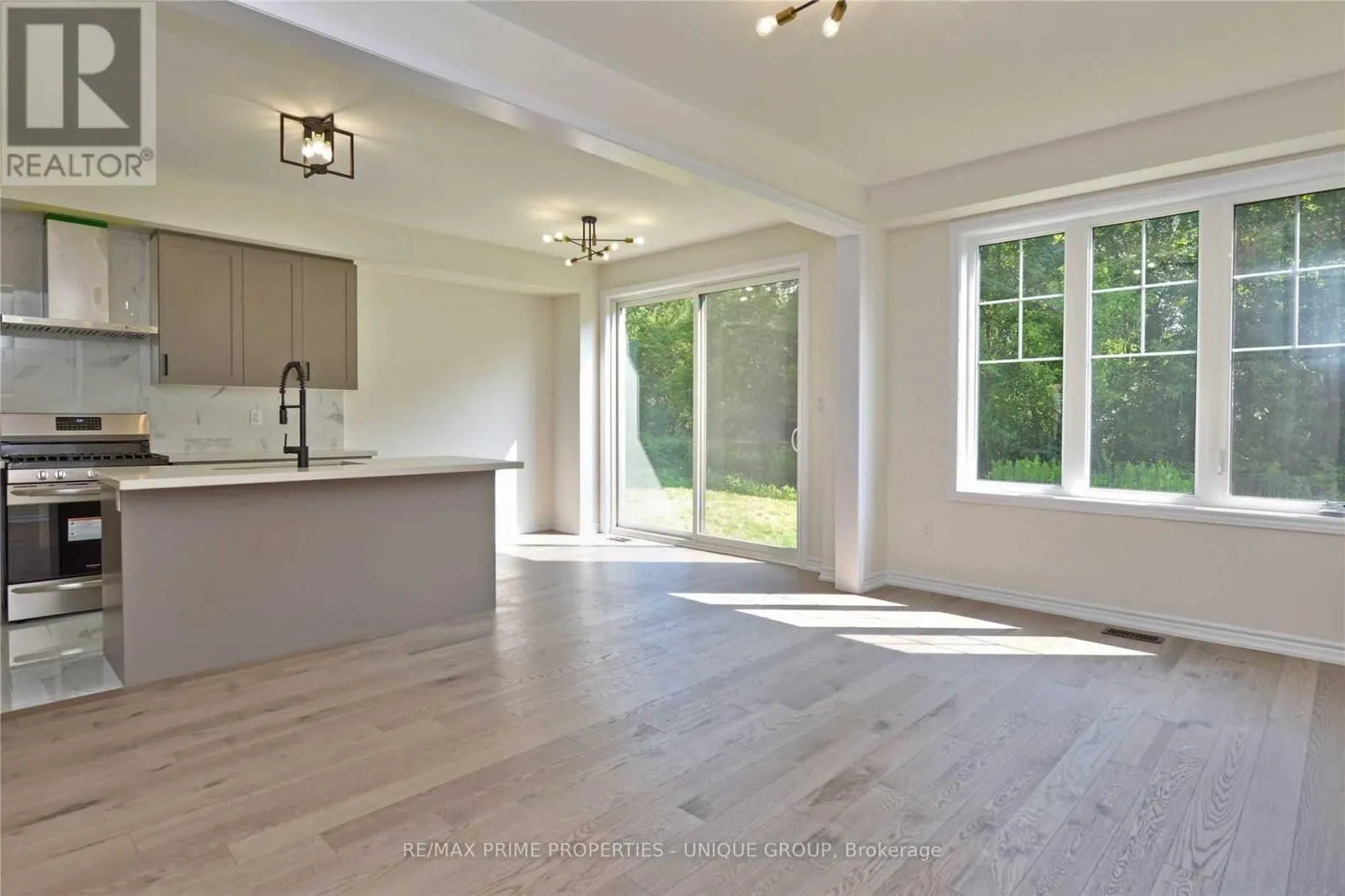 25 SWORDFISH DRIVE