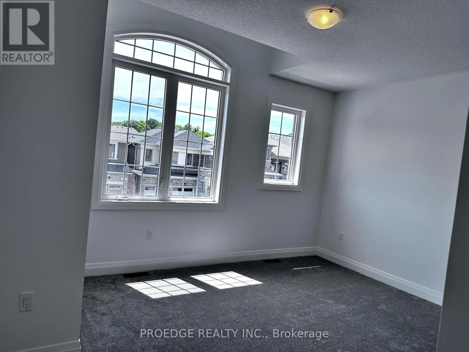 1416 MOCKINGBIRD SQUARE