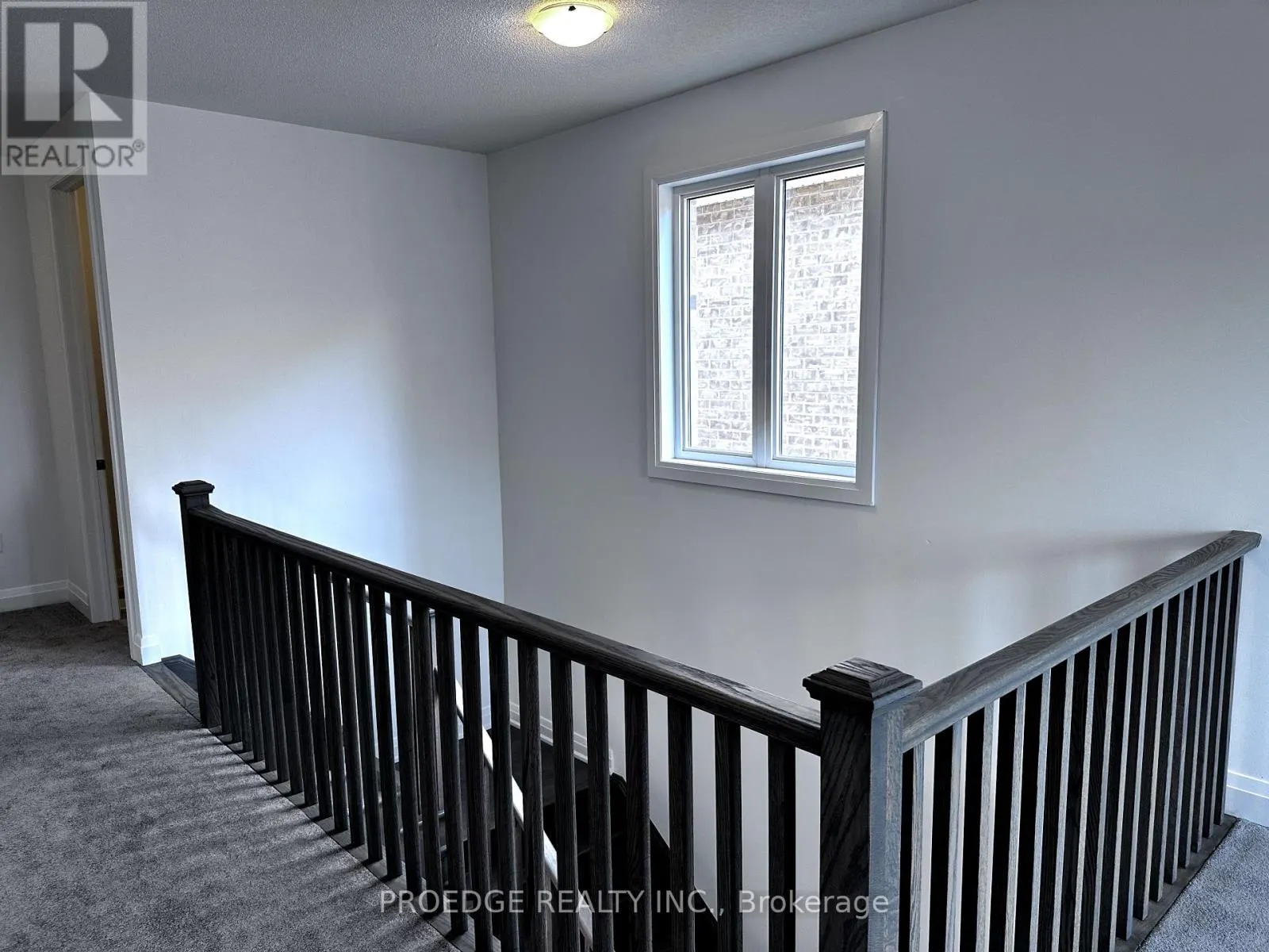 1416 MOCKINGBIRD SQUARE