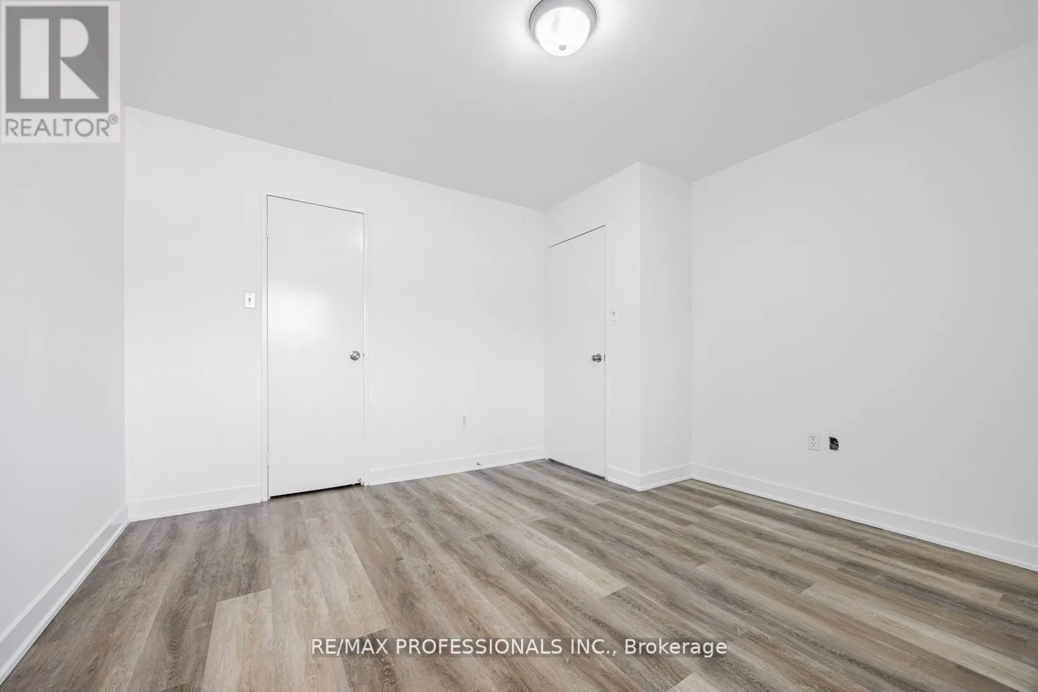 135 - 50 SCARBOROUGH GOLFCLUB ROAD N