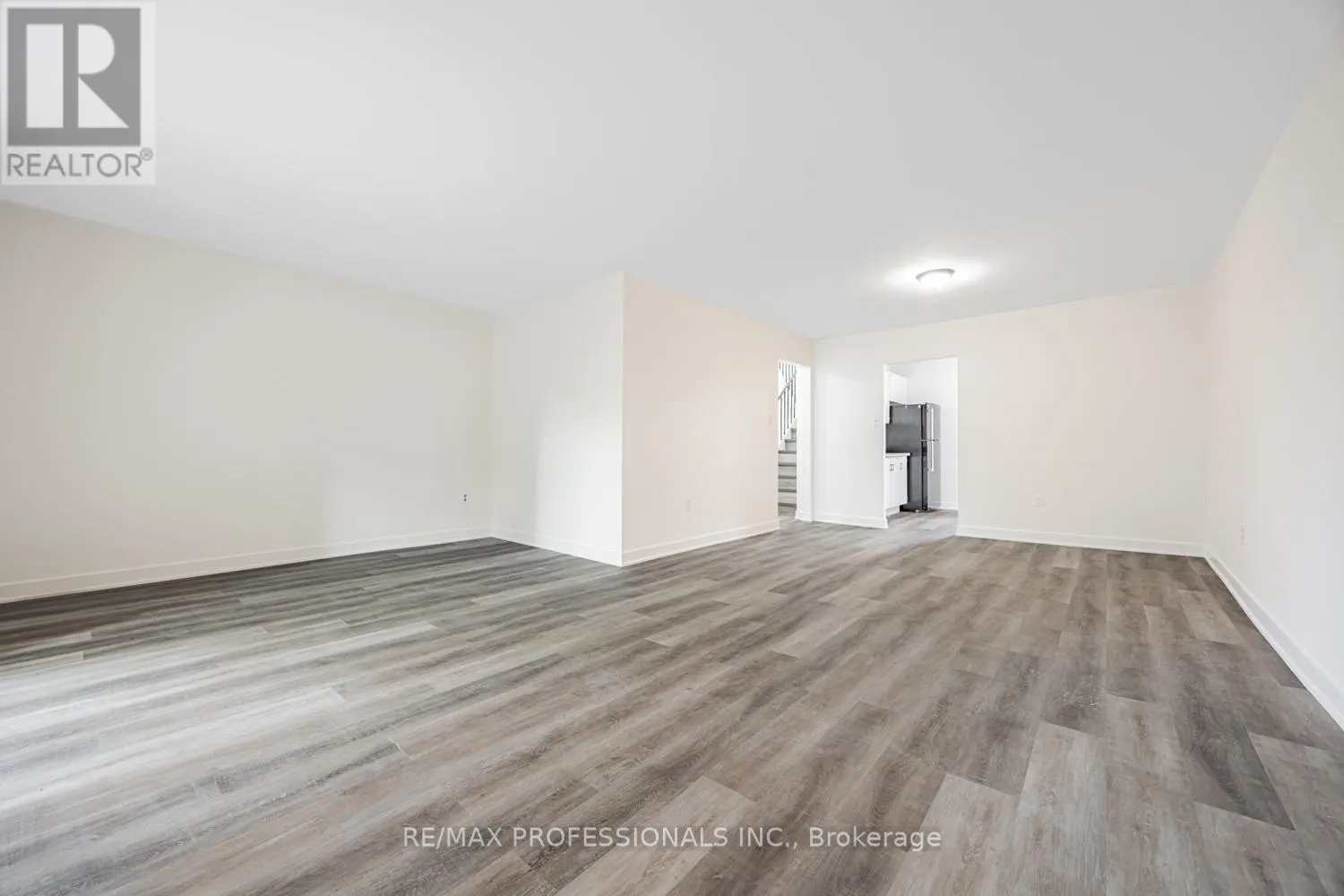 135 - 50 SCARBOROUGH GOLFCLUB ROAD N