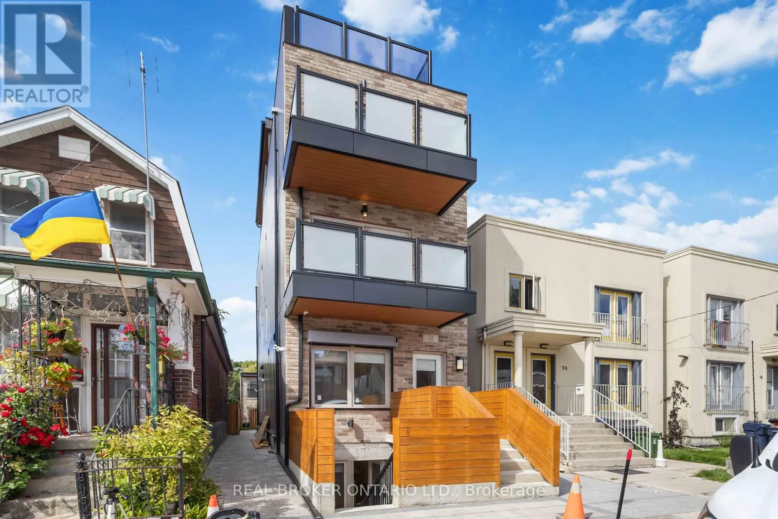 UNIT G - 72 JONES AVENUE