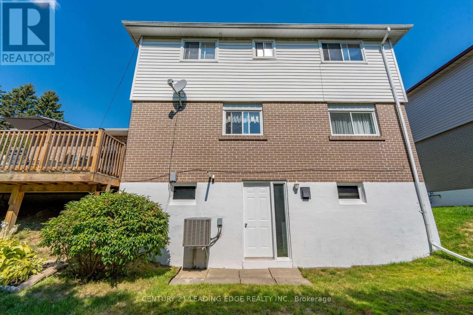 69 E WILLOW GATE