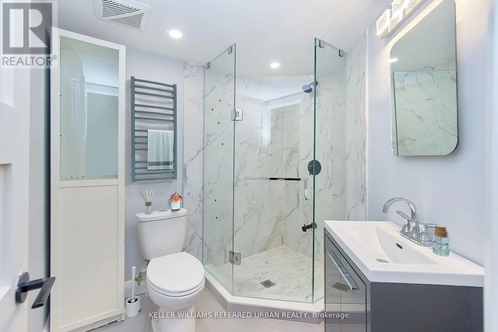 LOWER - 253 CEDARVALE AVENUE