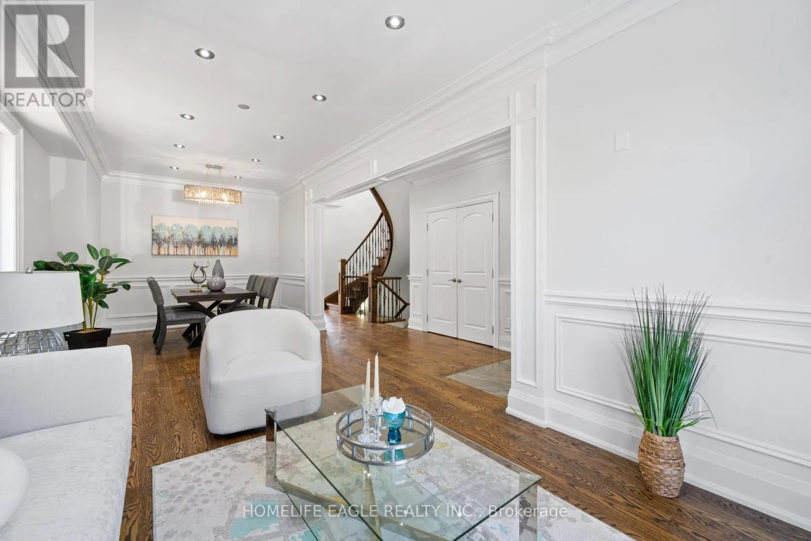 8 NICOLAN ROAD