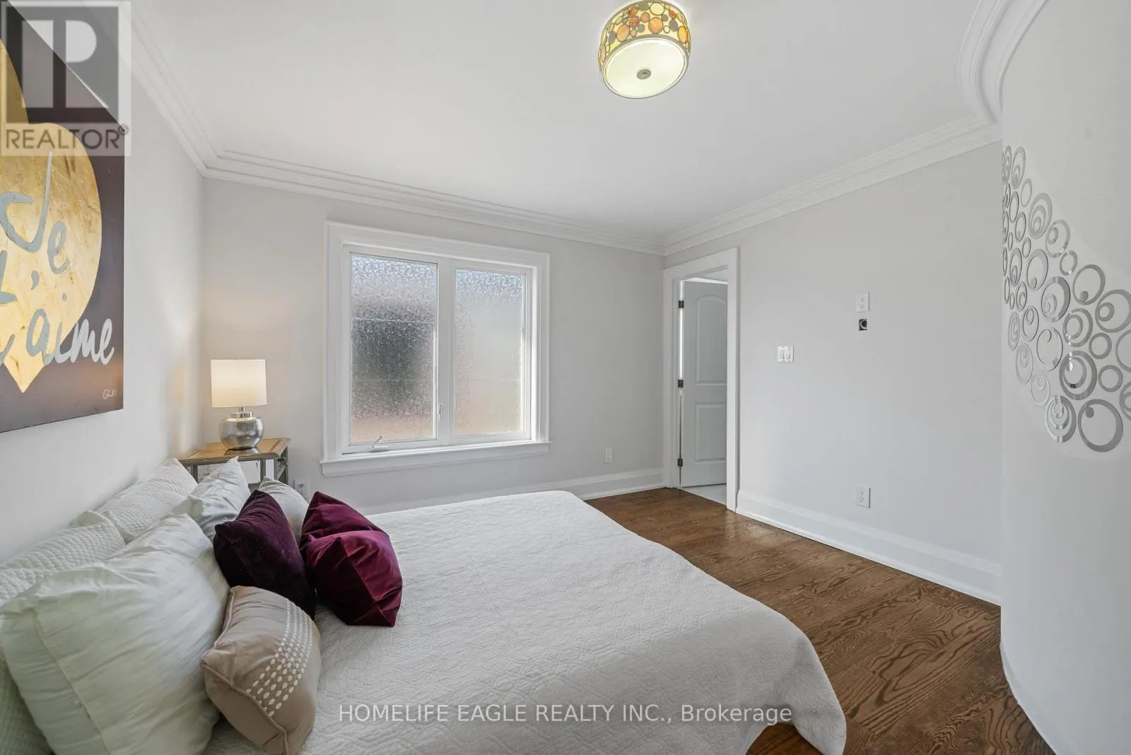 8 NICOLAN ROAD