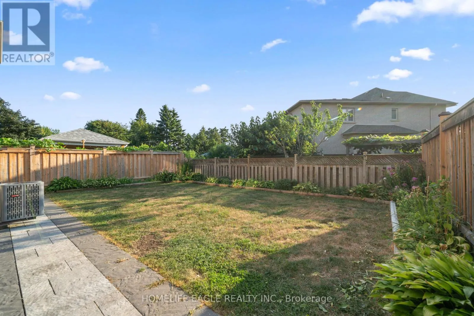 8 NICOLAN ROAD